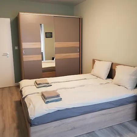 July's Comfort Place 公寓 *
