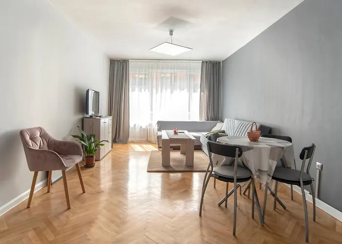 July's Comfort Place 아파트 *